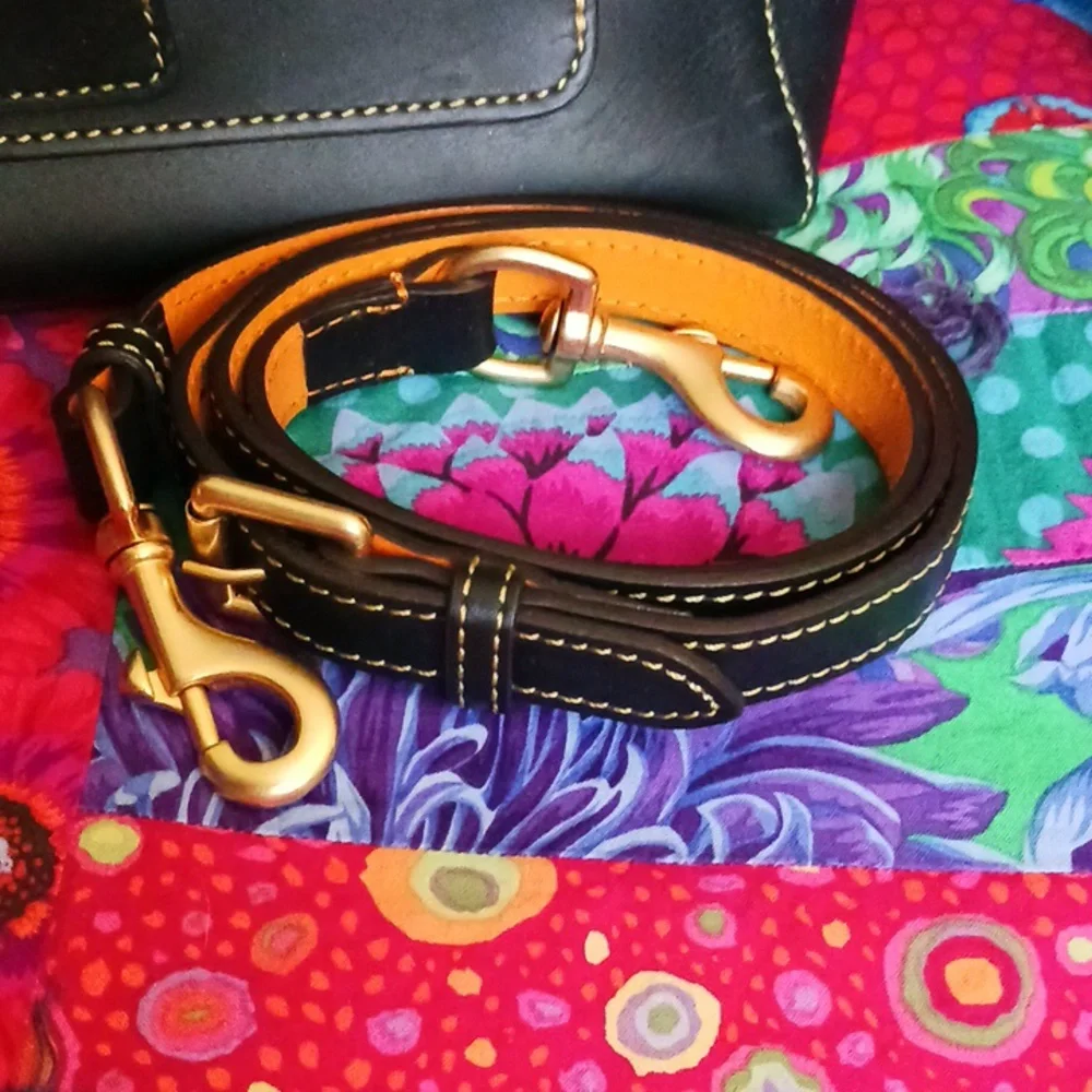 Gorgeous Black Leather Naomi Satchel - Picture 10 of 11